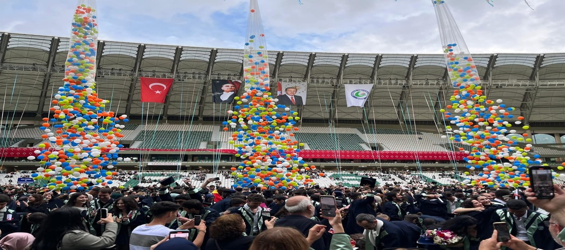2024-2025 ÜNİVERSİTEMİZ MEZUNİYET TÖRENİ